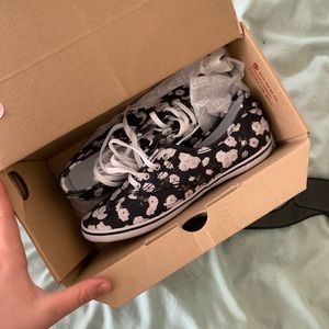 Floral vans